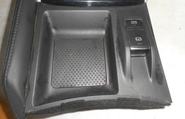 Nissan X-Trail T32 Schaltgestänge Abdeckung 251756FR0A image 5