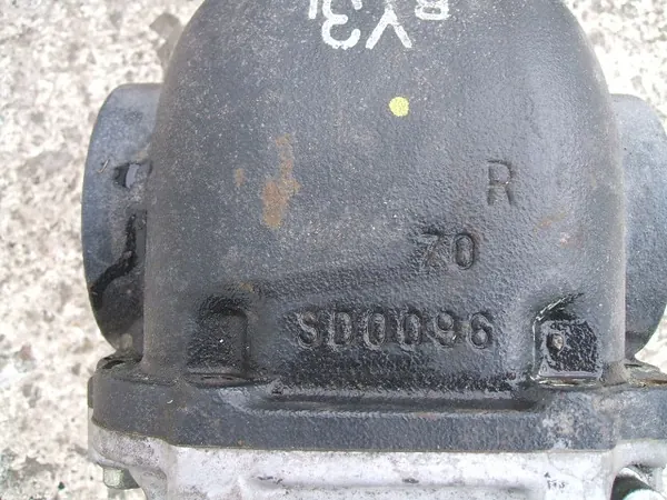 Subaru XV II Diff. posteriore SD096 RY3L 602227568 image 5
