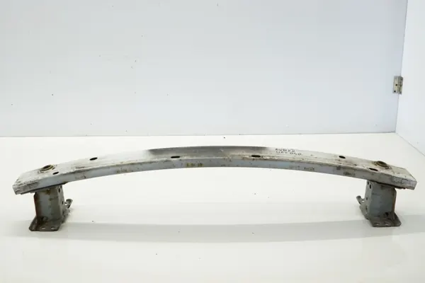 Toyota Auris II framstötfångarbalk OEM 040 - Begagnad image 4