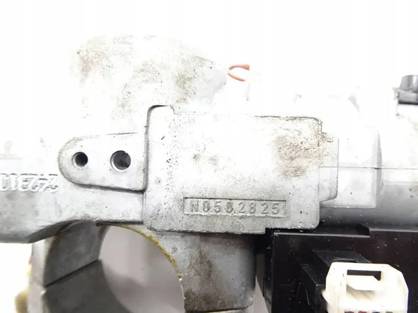 Contacteur d'allumage Nissan Qashqai 2010-2013 OE N0502825 image 5