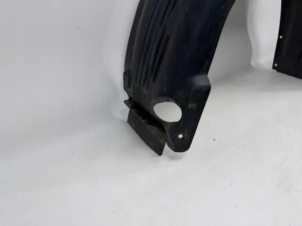 Hyundai I20 II Bakre höger skärm OEM 2303783 image 8