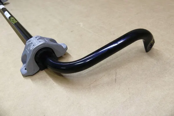 OEM 5A52D39 etuvakainnuslinkki BMW 4 G22:lle image 3