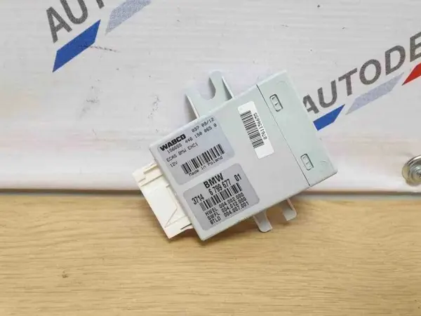 BMW OE Luchtveringmodule OEM 6799677 image 2