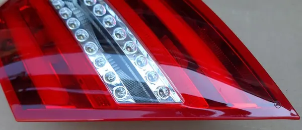 MERCEDES C W204 LIFT ACHTERLICHT RECHTS image 8