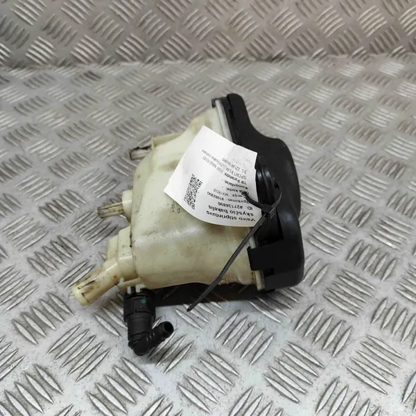 Power steering reservoir OEM CPLA7H496CB Land Rover image 4
