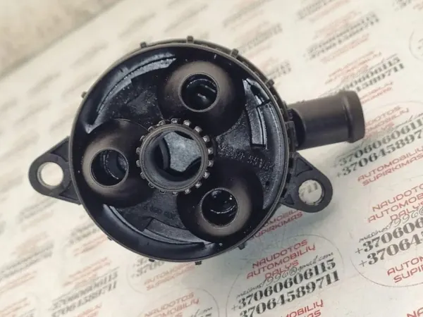 Gebrauchter Ölabscheider OEM 057103495L für Audi 2.99L Diesel image 3
