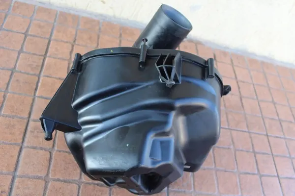 Ilmansuodattimen kotelo Ford S-Max MK1 2.2 TDCI image 4