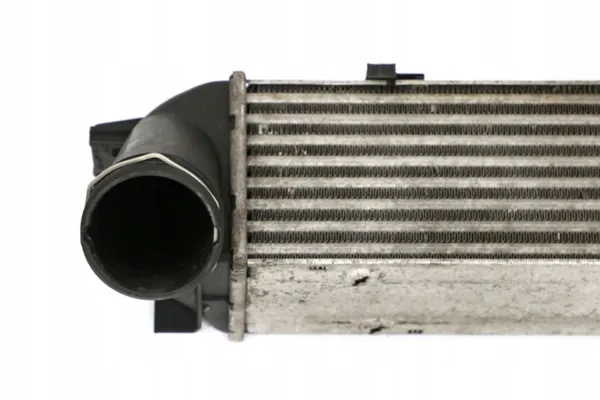 Refroidisseur d'air BMW OE 7540035 - État utilisé image 5