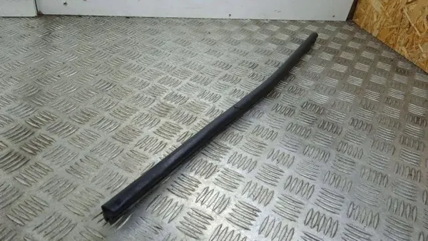 Moottorikammion tiiviste OEM 7191515 BMW Z4:lle image 2