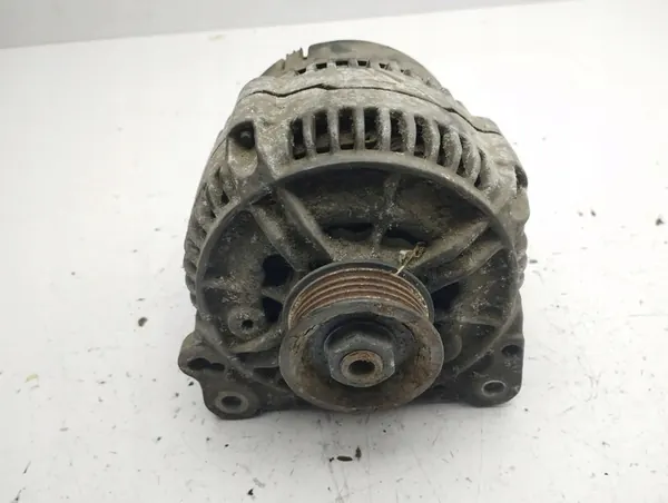 Audi A4 S4 B5 1997 Alternator OEM 028903028F image 3