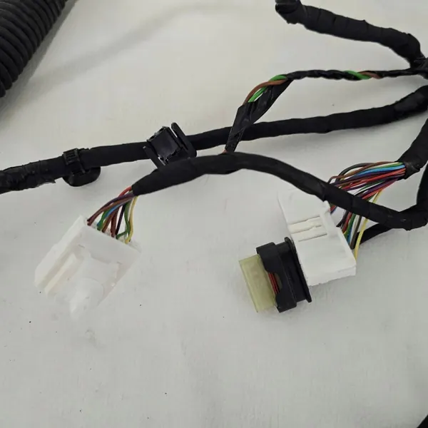 Harness Puerta Delantera Izquierda Tesla X Plaid 2022 OEM 155257000C image 6