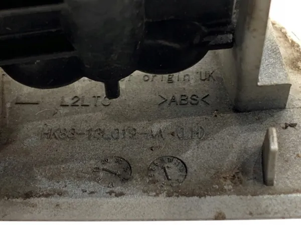OEM HK83-13L019-AA Vasen etuvalopesin Jaguar F-Pace image 4