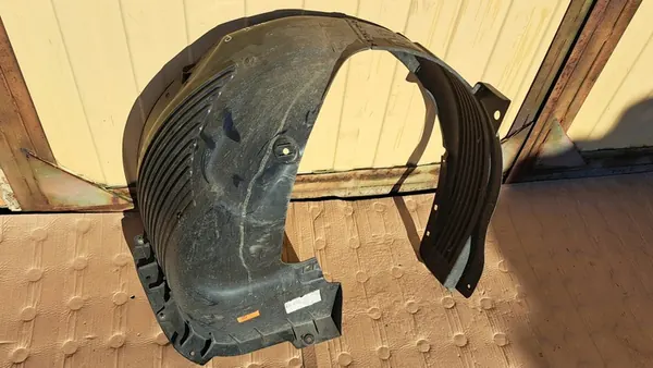 HYUNDAI I20 II 14-20 - Front Wheel Arch Original image 3