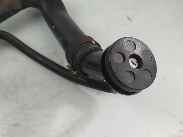 Cuello de llenado Microcar M.go OEM M-124023 image 3