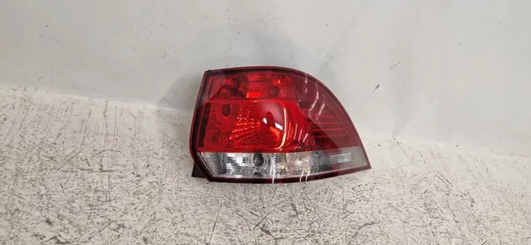 VW Golf 6 VI Kombi Höger Bakljus 2009-2014 image 2