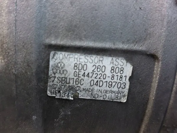 Compressore Aria Condizionata VW Passat B5 8D0260808 image 5