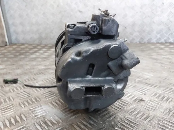 Compressore Aria Condizionata VW Passat B5 8D0260808 image 6