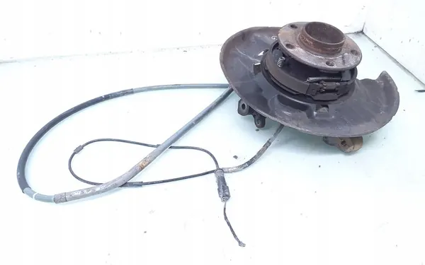 2011 BMW 1 F20 F21 Mozzo posteriore 300911R image 3