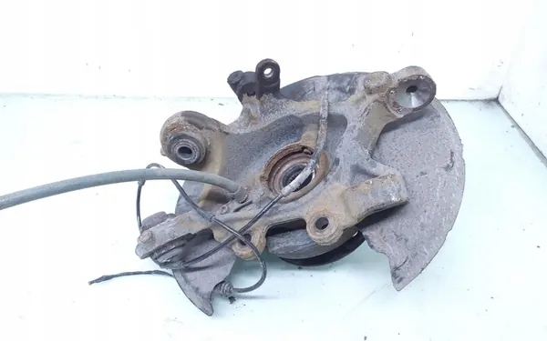 2011 BMW 1 F20 F21 Mozzo posteriore 300911R image 6