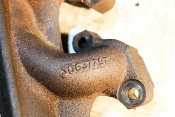 Volvo Pakoputken keräin OEM 30637787 S80 I 2.4L image 5