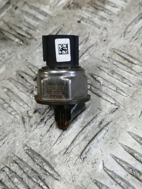 Capteur Pression Carburant Ford OEM DS7G9F972DB image 2