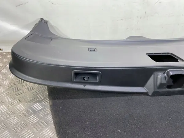 Subaru Forester SK Kofferraumdeckel-Abdeckung OEM 94341SG000 image 5