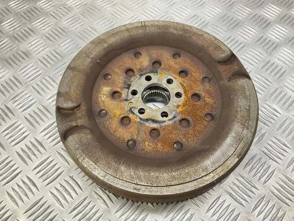 Kaksoismassavauhtipyörä Audi Q3 8U 2014 03L105266AH image 4