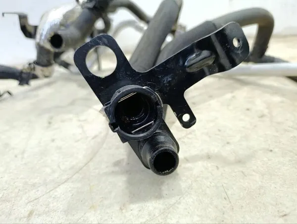 Chevrolet Corvette 2021 Flexible / Rigides Tuyaux OEM 84959748 image 5