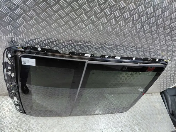 Techo Panorama Sky Lounge BMW X5 G05 OEM 9466700 image 4
