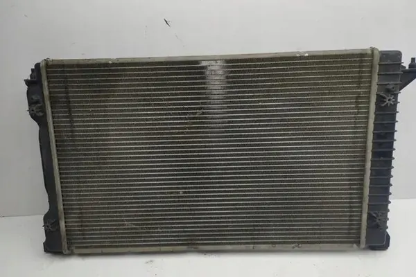 Radiador de agua AUDI A4 CABRIO 2.5L diesel image 5