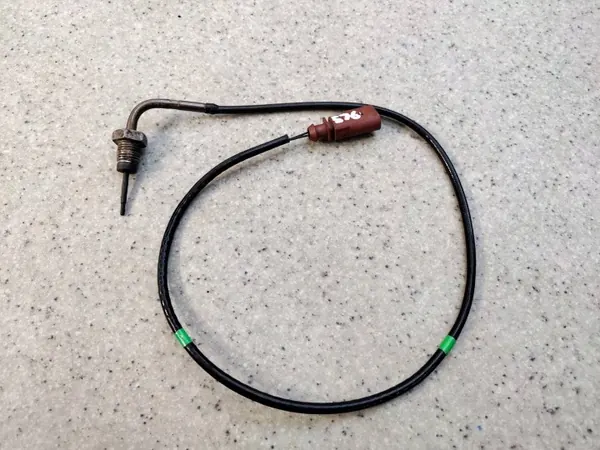 Sensor Temperatura Gases de Escape OEM 6X0973602AAOP image 2