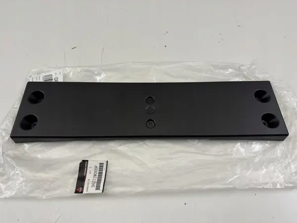 Support plaque immatriculation Mitsubishi ASX OEM 6430A388 NEBR1 image 2