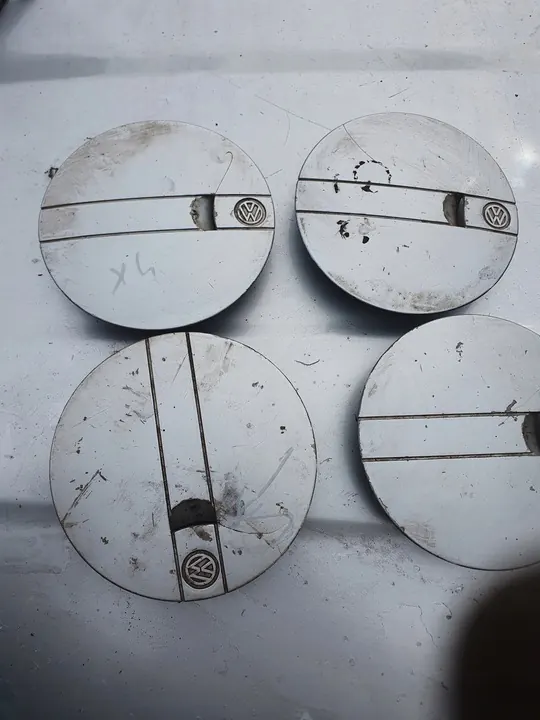 Volkswagen Golf II Hjulkapslar 4 Stycken OEM 191601149D image 2