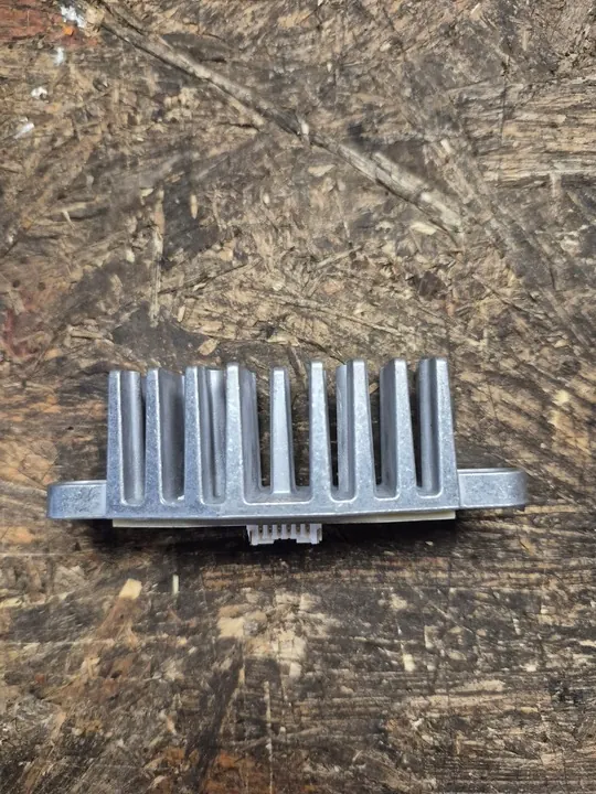 BMW F45 F46 LED DRL Modul 1308310415 image 3