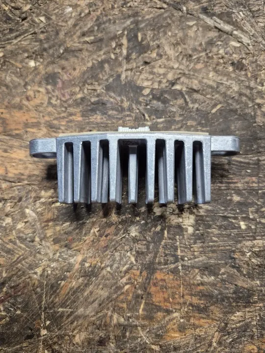 BMW F45 F46 LED DRL Modul 1308310415 image 8