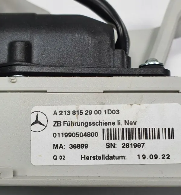 Guide de rouleau arrière gauche OEM A2138152900 Mercedes image 7