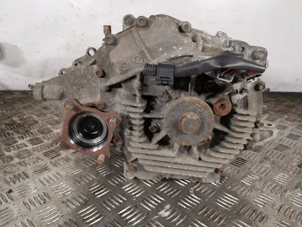 Lexus NX Hinterachsdifferential OEM FBZ9174 Gebraucht image 2