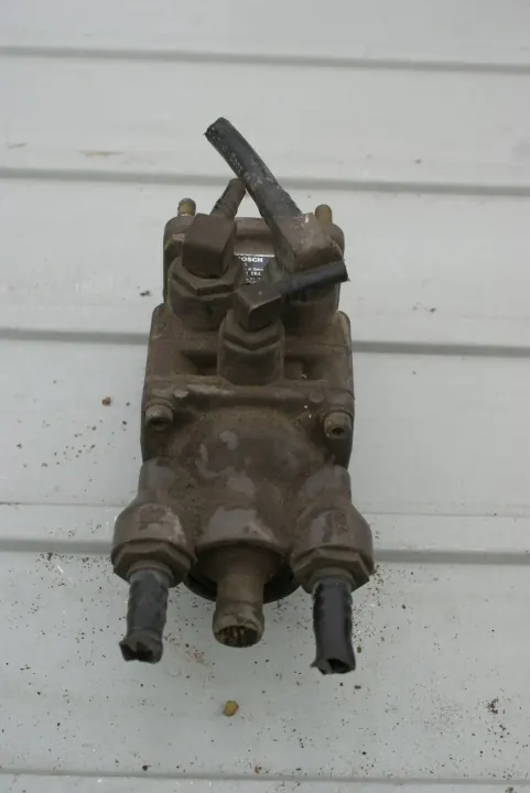 Bosch Bremspedalventil OEM 0481064205 - Gebraucht image 5
