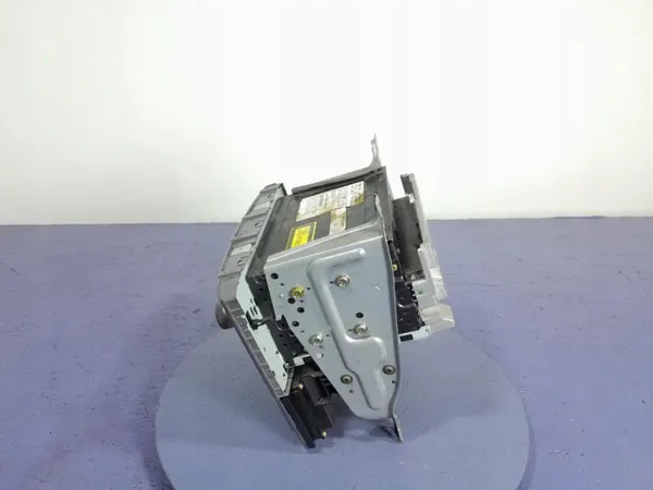 Toyota Avensis II T25 radion tuuletuslevy OEM 86120-05080 image 7