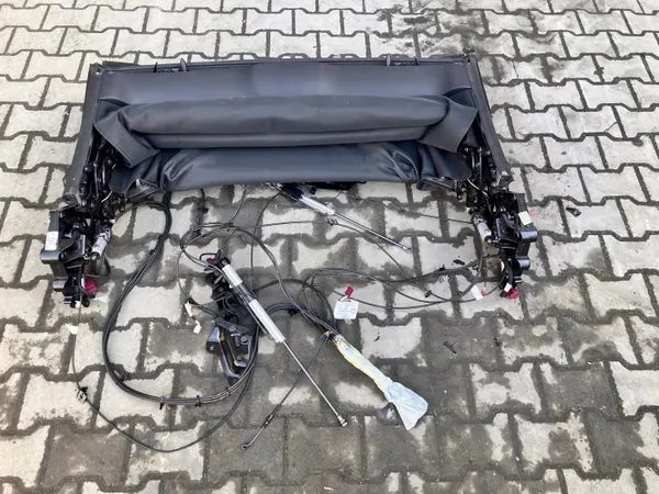 Gebruikt Dakglas OEM TM31726 voor Mercedes W238 Cabriolet image 7