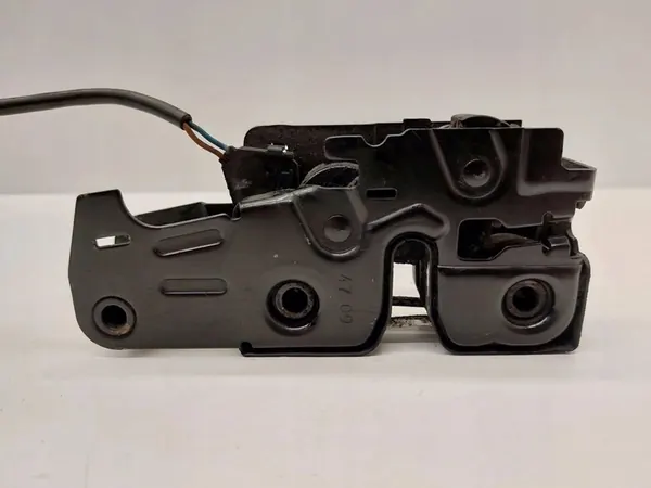 Audi OE 8K0823509A motorhuv lås image 4