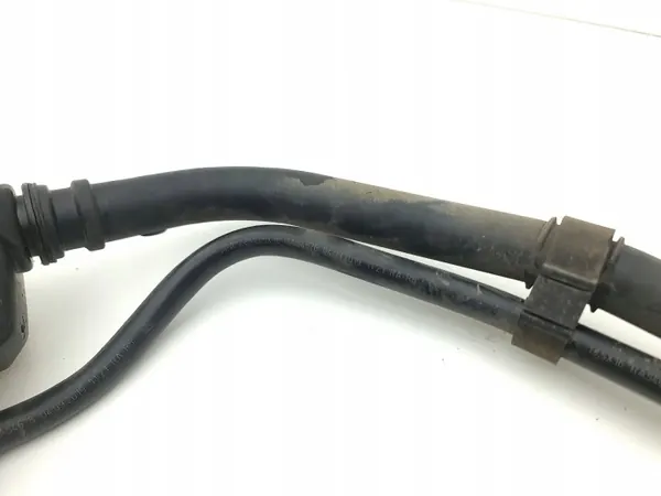 Tanque AdBlue Land Rover OEM K8D23J232AD - Usado image 4