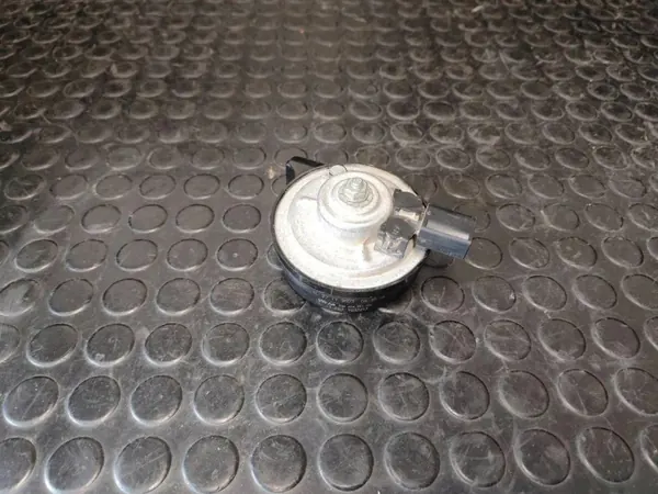 Skoda OE Högtonsignal OEM 2Q0951223A - Begagnad image 2