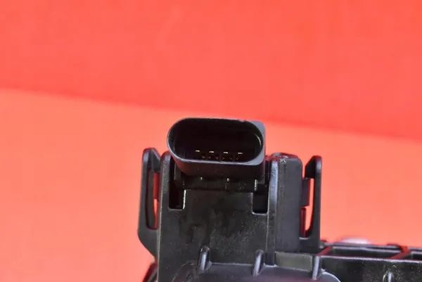 Coletor de admissão 04E129711J Skoda Octavia 3 1.4 TSI image 8