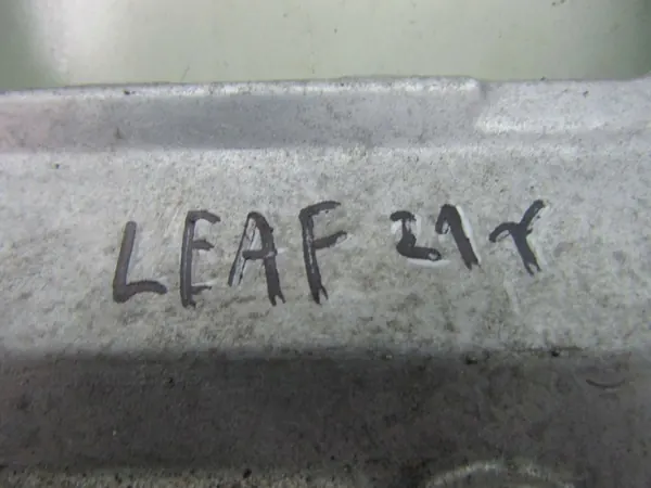 LEAF II ZE1 Support de Compresseur AC 201120B029 image 7