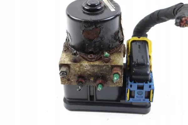 Renault OE 8200159837D Gebrauchte Bremsenpumpe image 5