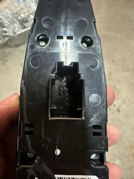 BMW Fenster-Schalter OE 61319241956 image 3