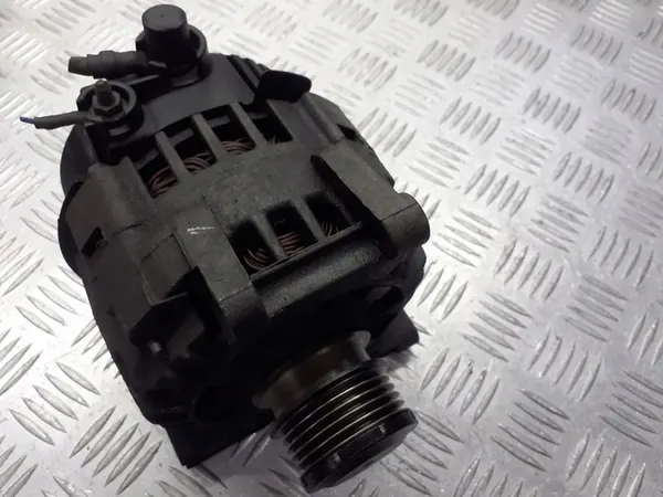 Vaihtovirtageneraattori Mercedes W168 1.9 8V A0121544302 image 2