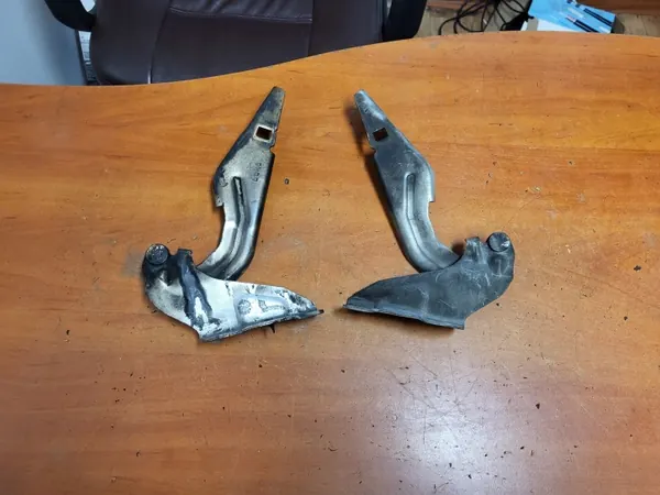 Dobradiça do Capô Citroen C4 Aircross OEM - Esquerda/Direita image 2