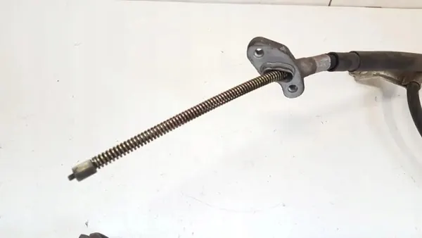 Câble de frein à main Subaru Tribeca OEM 26051XA01A image 3
